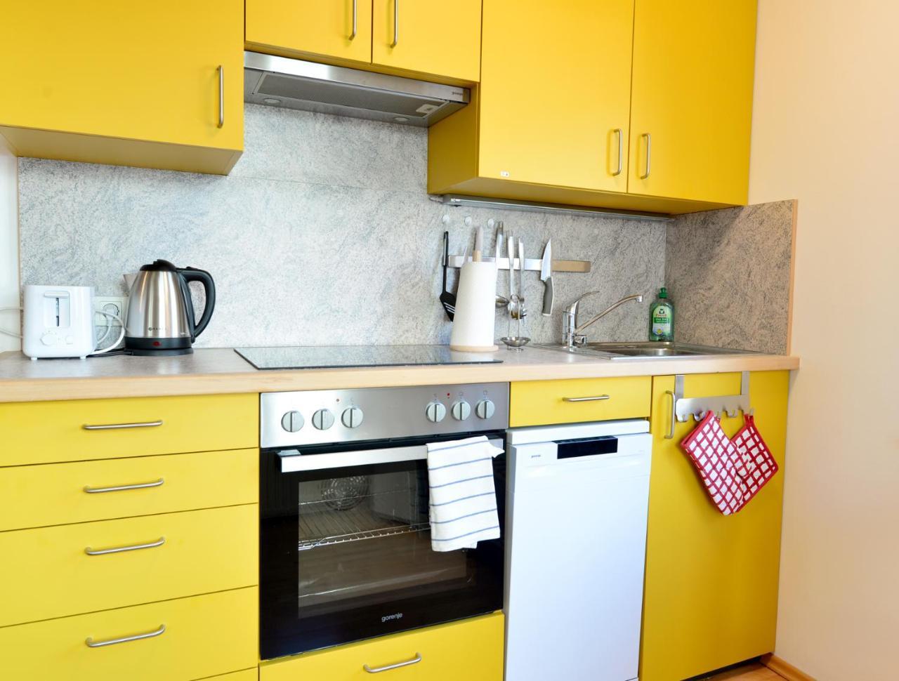 House With Courtyard & Parking Close To Stadtpark Відень Екстер'єр фото